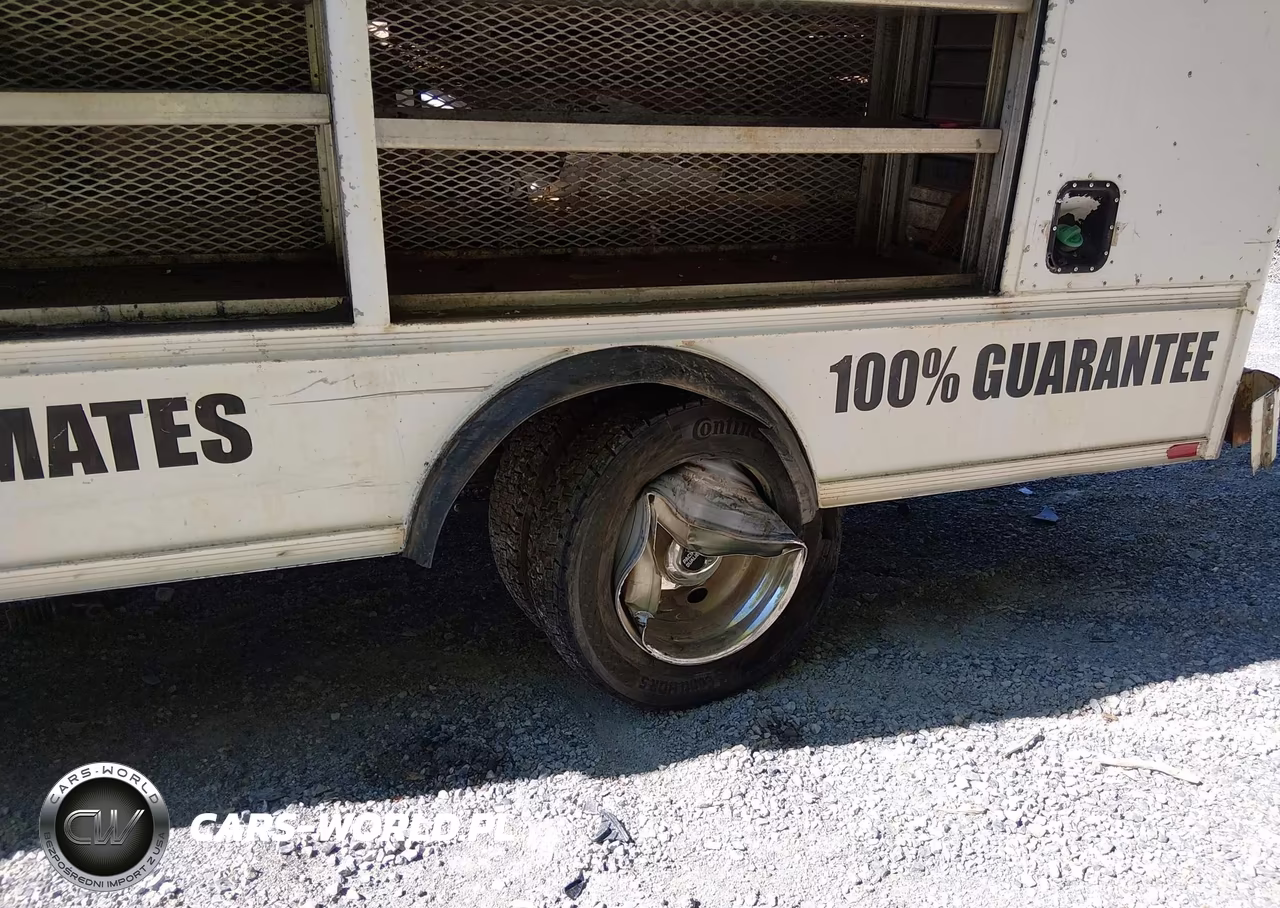 2024 Ford F-550 Chassis Xl VIN:1FDUF5HT0RDA25008 - 11