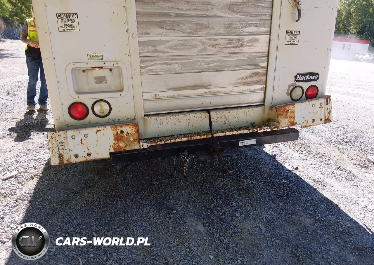 2024 Ford F-550 Chassis Xl VIN:1FDUF5HT0RDA25008 - 16