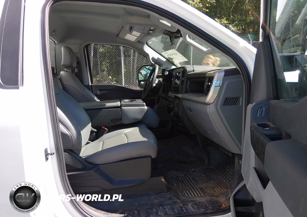 2024 Ford F-550 Chassis Xl VIN:1FDUF5HT0RDA25008 - 7
