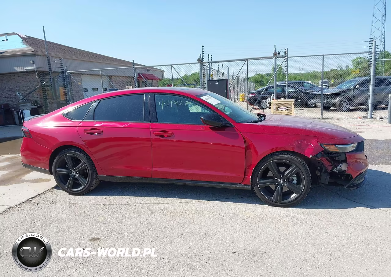 2023 Honda Accord Hybrid Sport-L VIN:1HGCY2F74PA000093 - 13