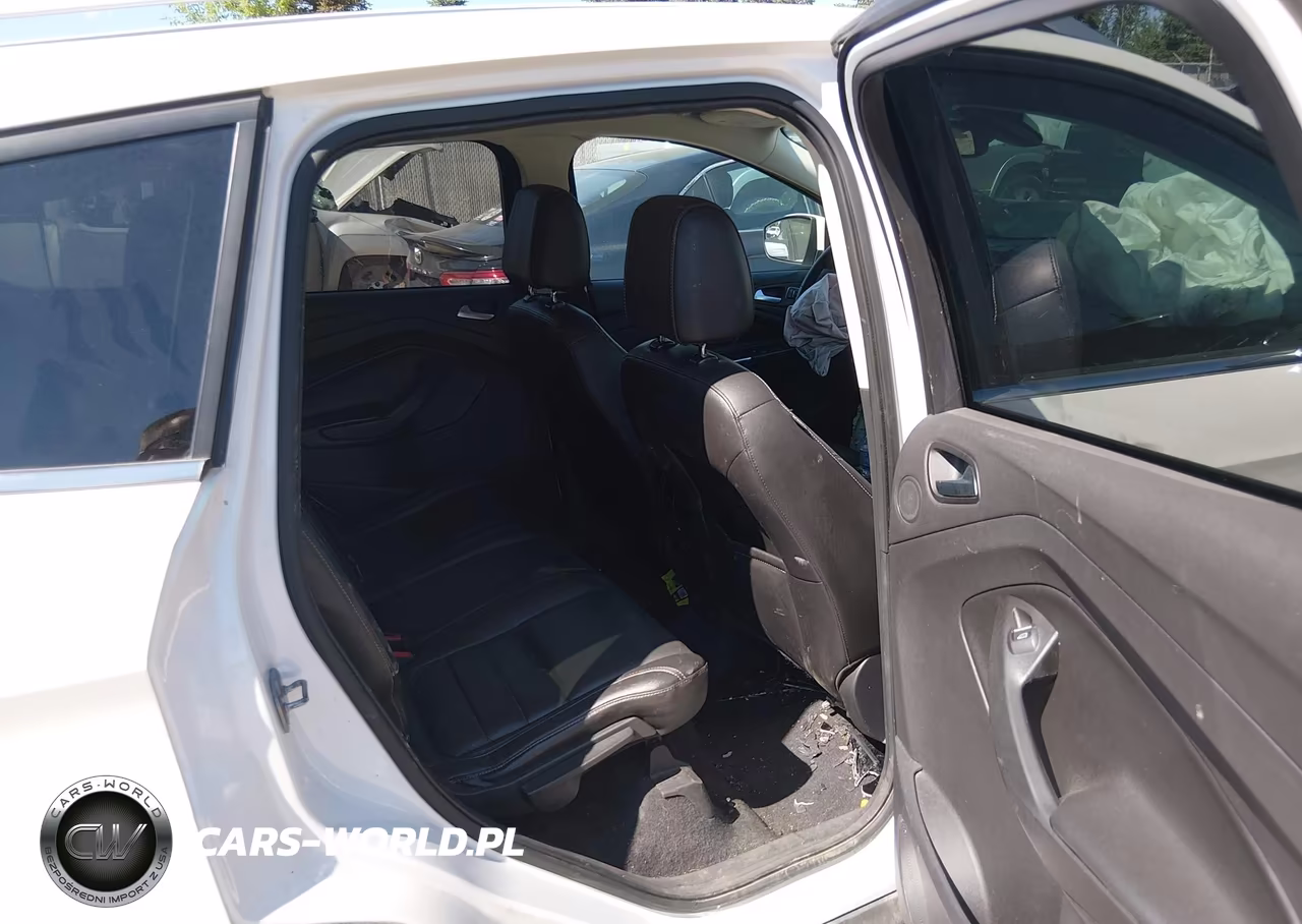 2015 Ford Escape Titanium VIN:1FMCU9JX7FUC12666 - 8