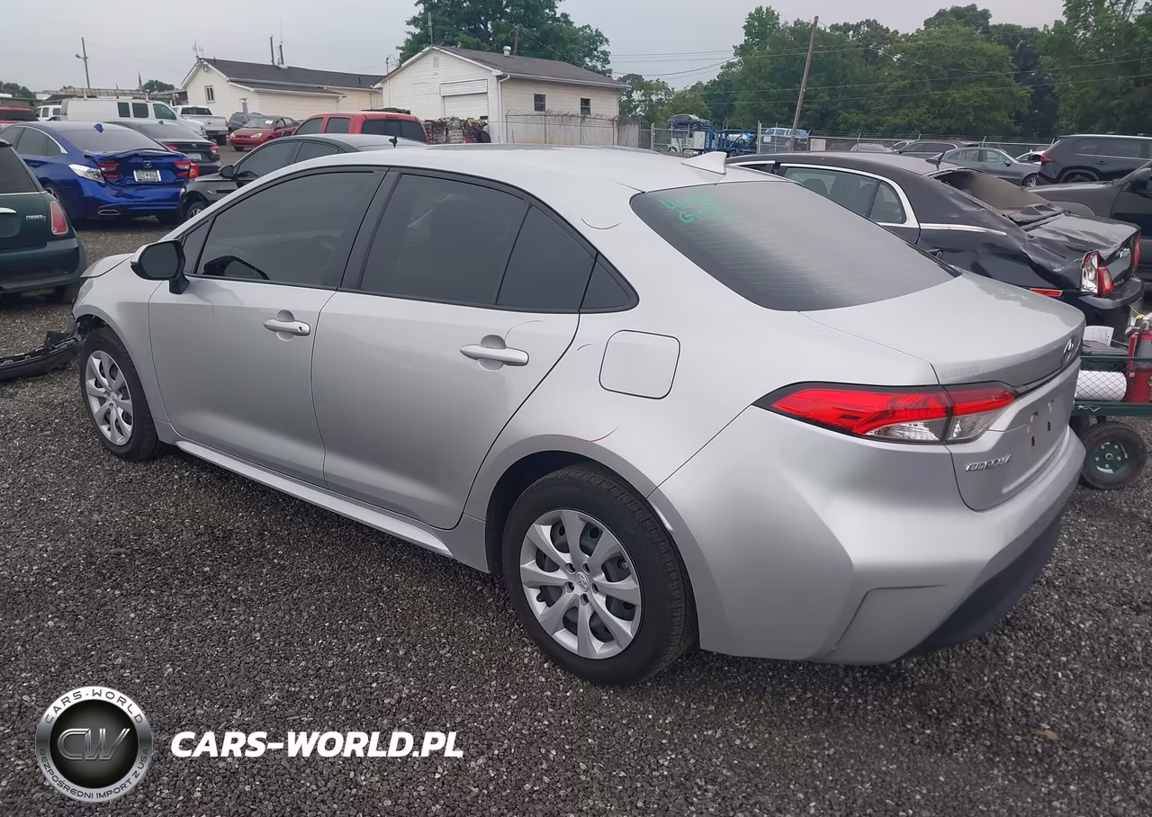 2024 Toyota Corolla Hybrid Le VIN:JTDBCMFEXR3028703 - 3