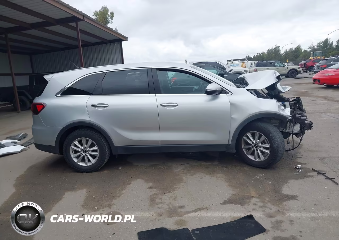 2020 Kia Sorento 2.4L L VIN:5XYPG4A32LG643765 - 13