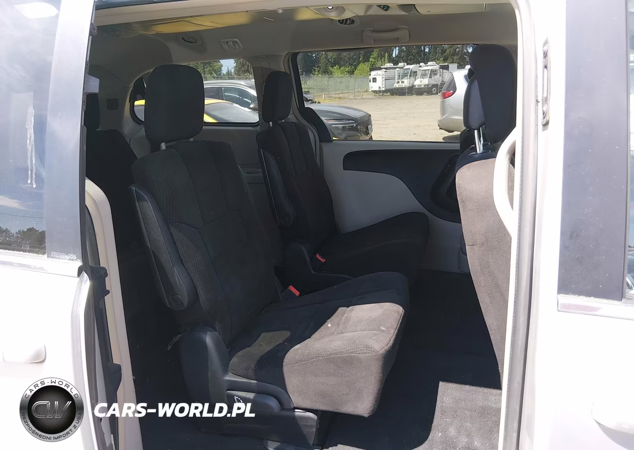 2012 Dodge Grand Caravan Crew VIN:2C4RDGDG1CR341168 - 8