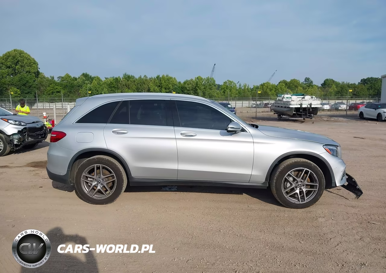 2018 Mercedes-Benz Glc 300 4Matic VIN:WDC0G4KB8JV103344 - 13