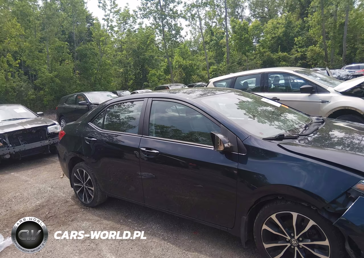 2018 Toyota Corolla Se VIN:2T1BURHE7JC070765 - 13