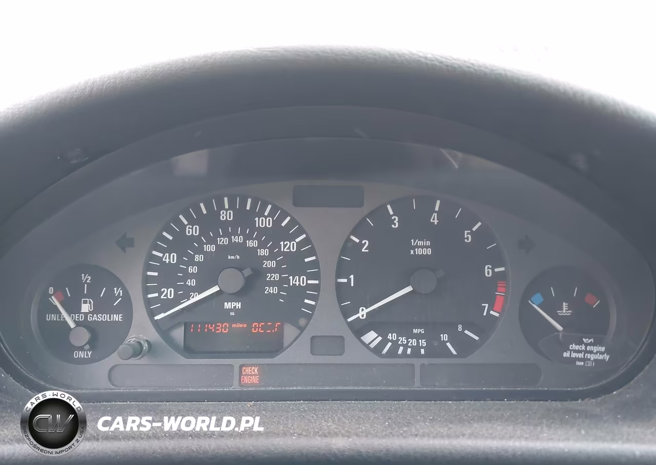 1998 BMW 328Is VIN:WBABG132XWET07112 - 7