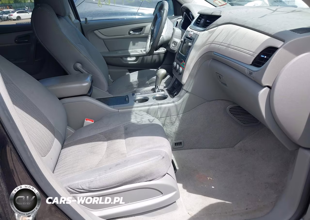 2016 Chevrolet Traverse Ls VIN:1GNKRFED9GJ252144 - 5