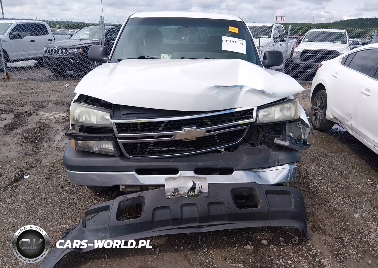 2007 Chevrolet Silverado 1500 Classic Work Truck VIN:3GCEC14X07G214289 - 12