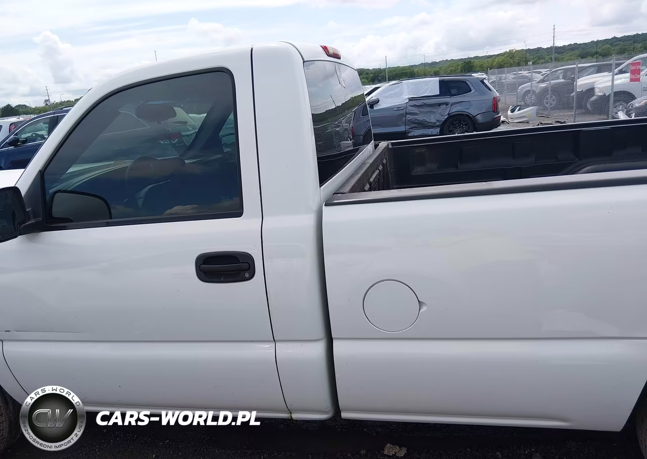 2007 Chevrolet Silverado 1500 Classic Work Truck VIN:3GCEC14X07G214289 - 14