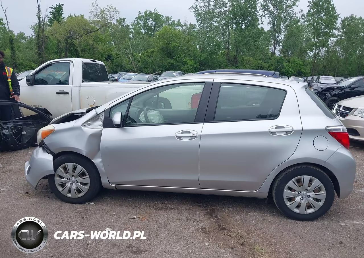 2012 Toyota Yaris Le VIN:JTDKTUD30CD527934 - 14