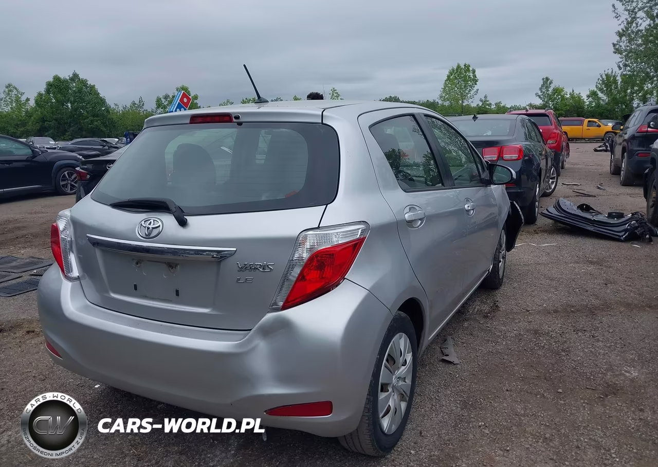 2012 Toyota Yaris Le VIN:JTDKTUD30CD527934 - 4