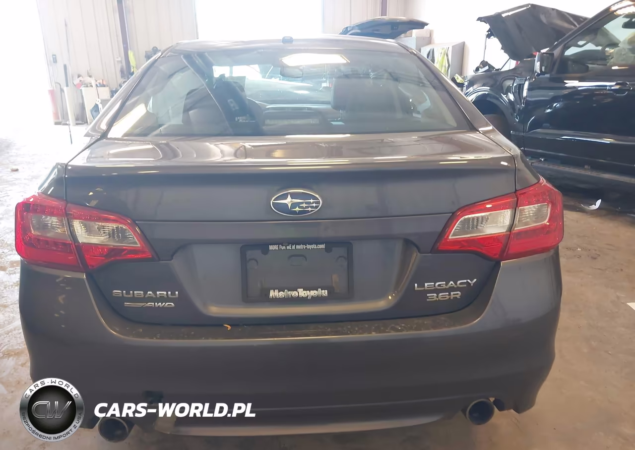 2015 Subaru Legacy 3.6R Limited VIN:4S3BNEL66F3010370 - 16