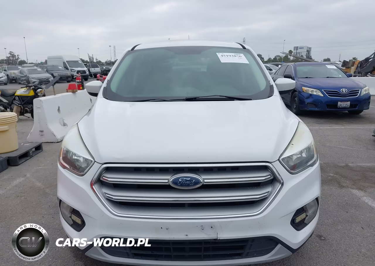 2017 Ford Escape Se VIN:1FMCU9GD7HUC02669 - 12