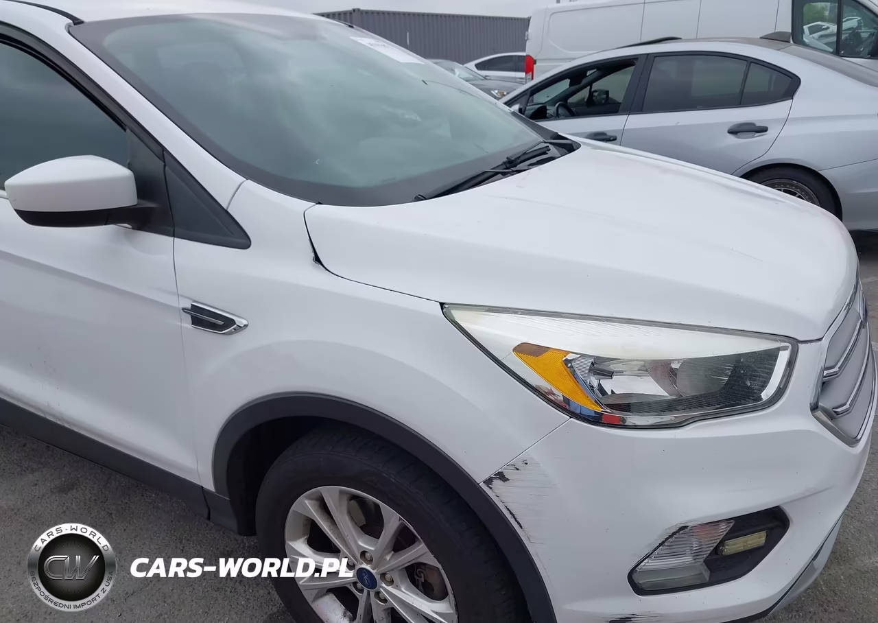 2017 Ford Escape Se VIN:1FMCU9GD7HUC02669 - 6