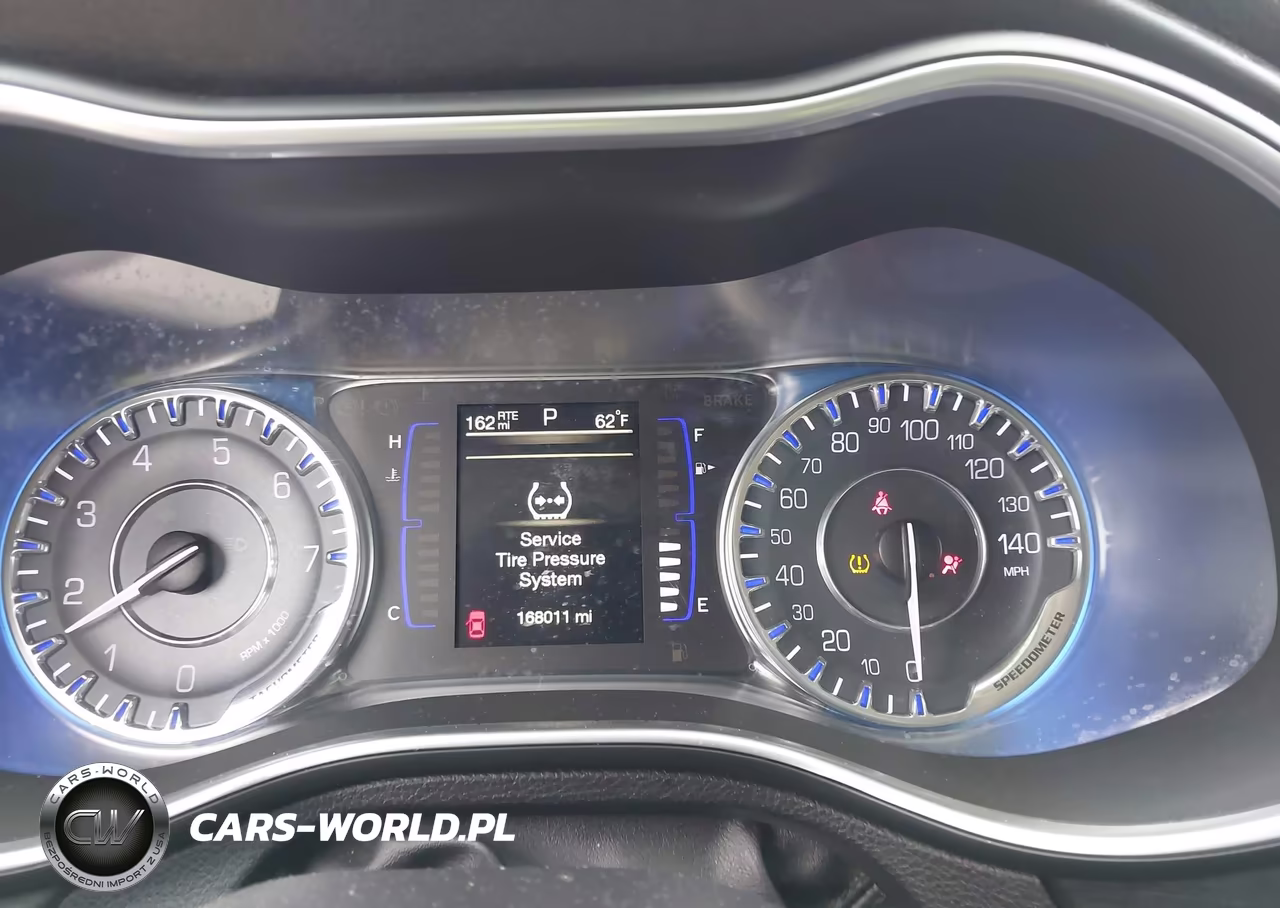 2016 Chrysler 200 Limited VIN:1C3CCCAB3GN130300 - 7