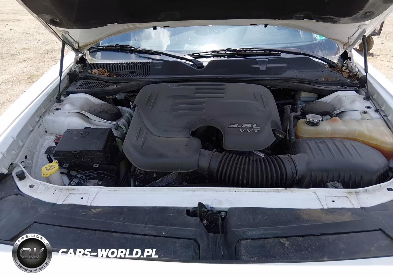 2015 Dodge Challenger Sxt VIN:2C3CDZAG6FH821128 - 10