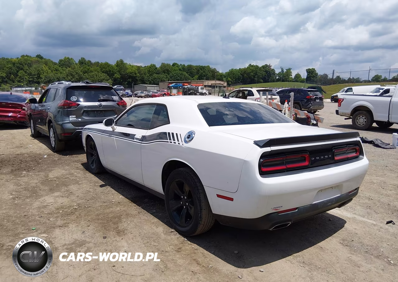 2015 Dodge Challenger Sxt VIN:2C3CDZAG6FH821128 - 3