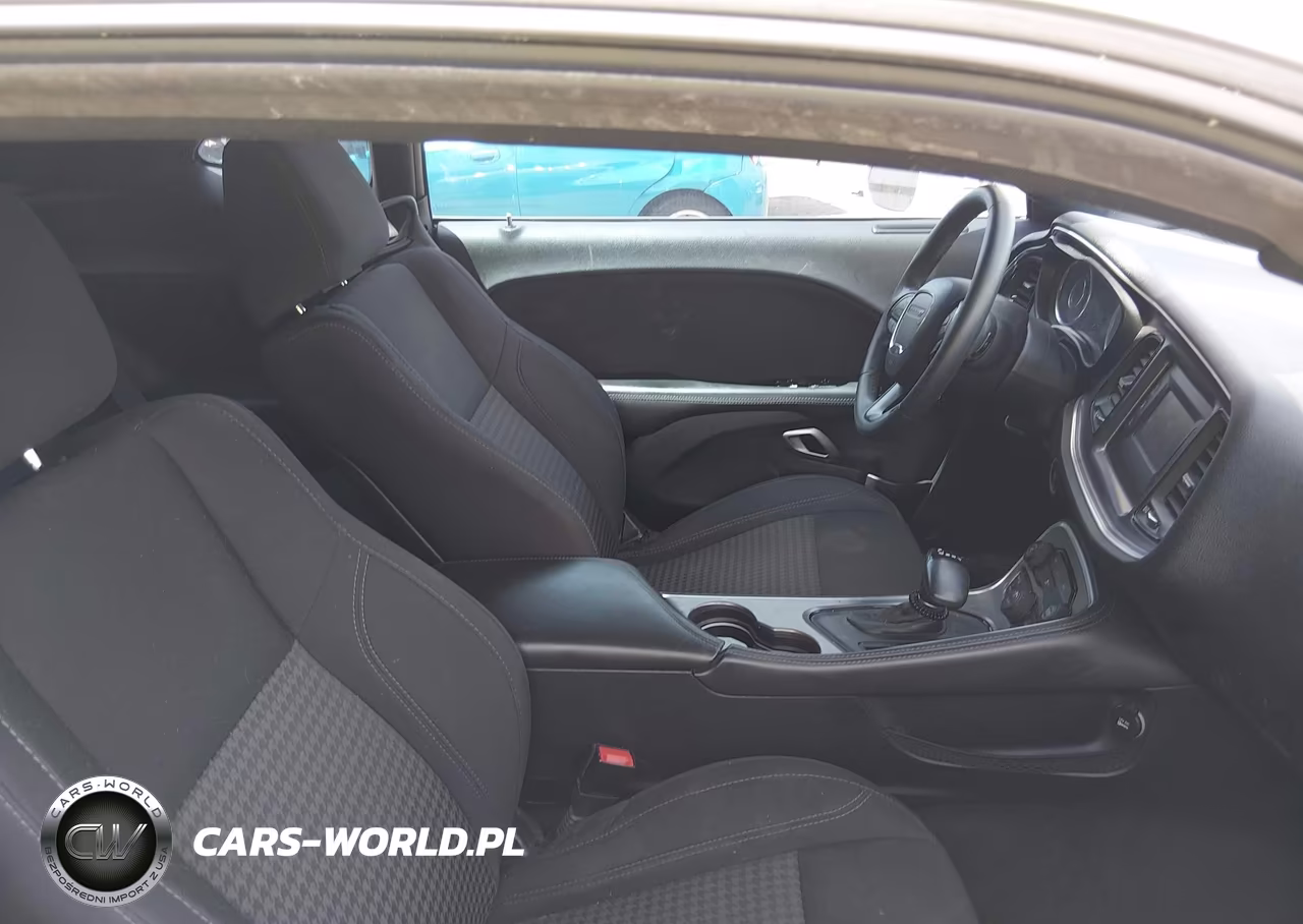 2015 Dodge Challenger Sxt VIN:2C3CDZAG6FH821128 - 5