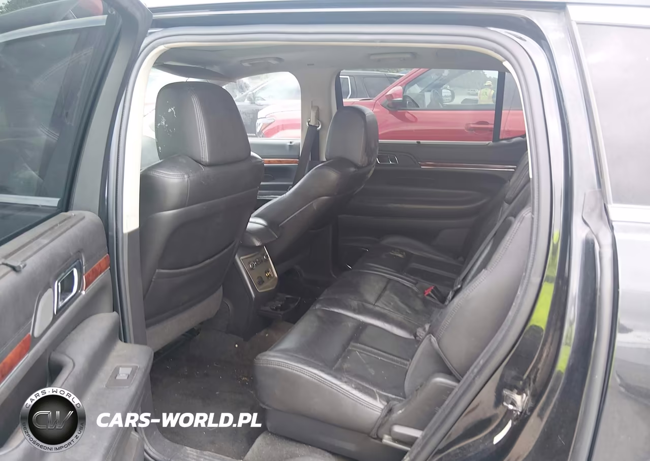 2010 Lincoln Mkt VIN:2LMHJ5FR1ABJ16388 - 8