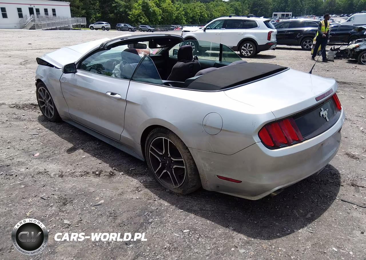 2016 Ford Mustang V6 VIN:1FATP8EM0G5318383 - 3