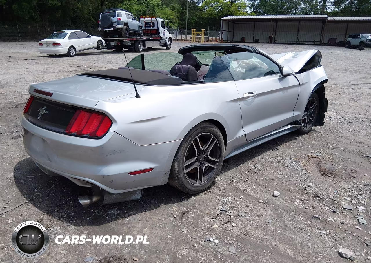 2016 Ford Mustang V6 VIN:1FATP8EM0G5318383 - 4