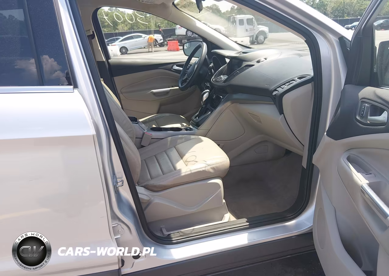 2016 Ford Escape Se VIN:1FMCU0GX3GUC50612 - 5