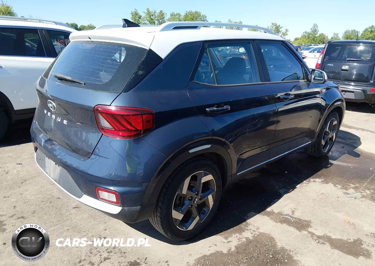 2020 Hyundai Venue Denim VIN:KMHRC8A31LU021700 - 4