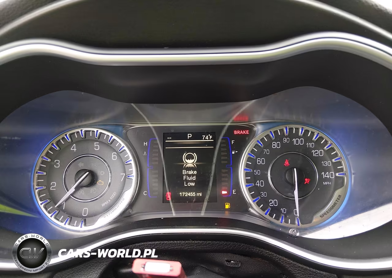 2015 Chrysler 200 Limited VIN:1C3CCCAB3FN571309 - 7