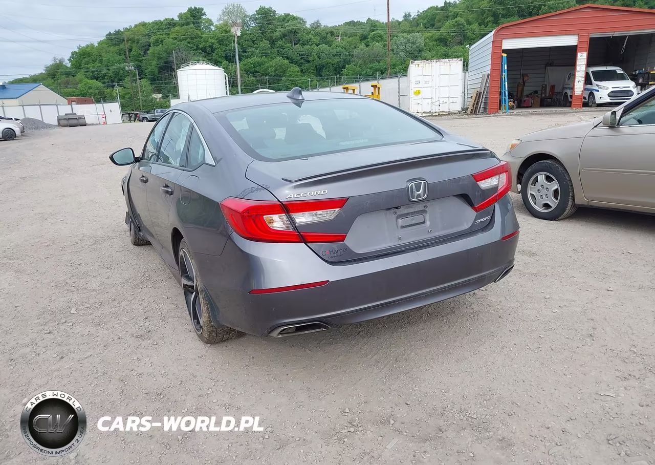 2018 Honda Accord Sport VIN:1HGCV1F33JA250724 - 3