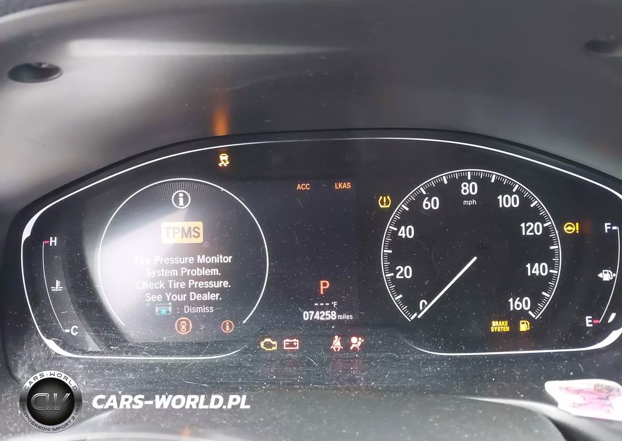 2018 Honda Accord Sport VIN:1HGCV1F33JA250724 - 7