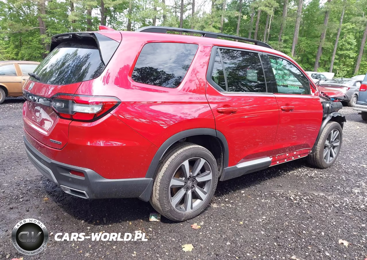 2025 Honda Pilot Touring VIN:5FNYG1H71SB017223 - 4