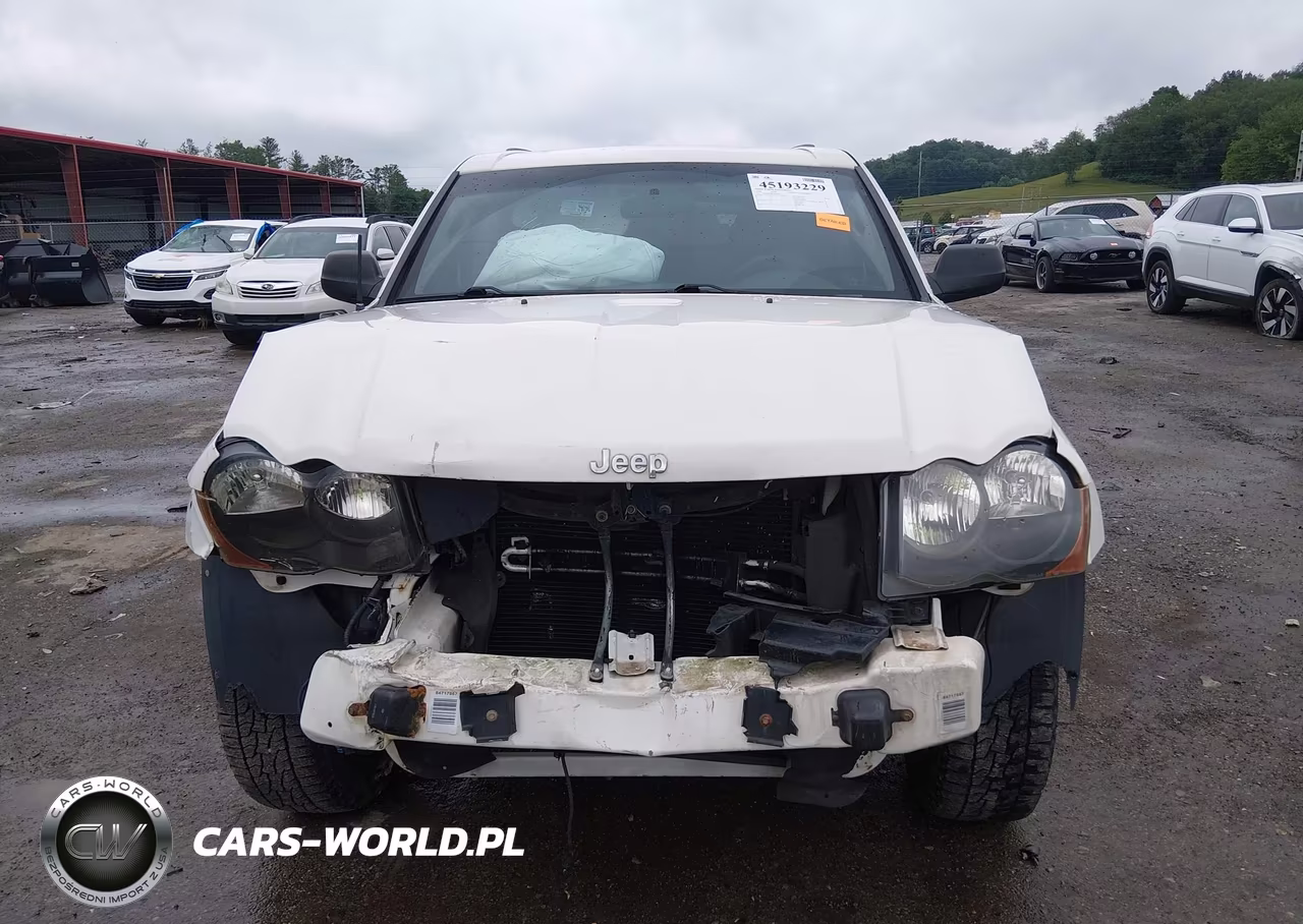 2008 Jeep Grand Cherokee Laredo VIN:1J8GR48K08C238984 - 13