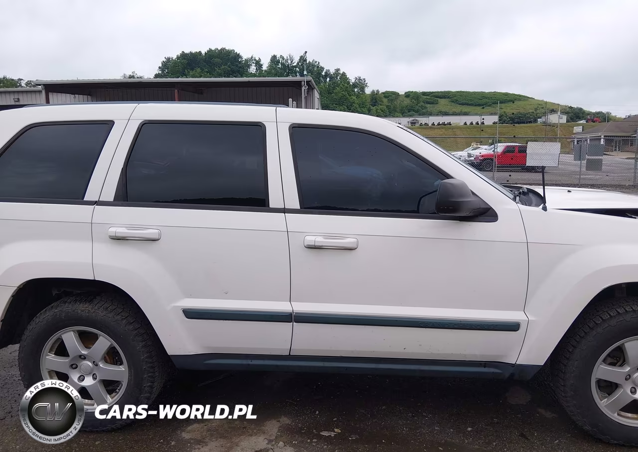 2008 Jeep Grand Cherokee Laredo VIN:1J8GR48K08C238984 - 14