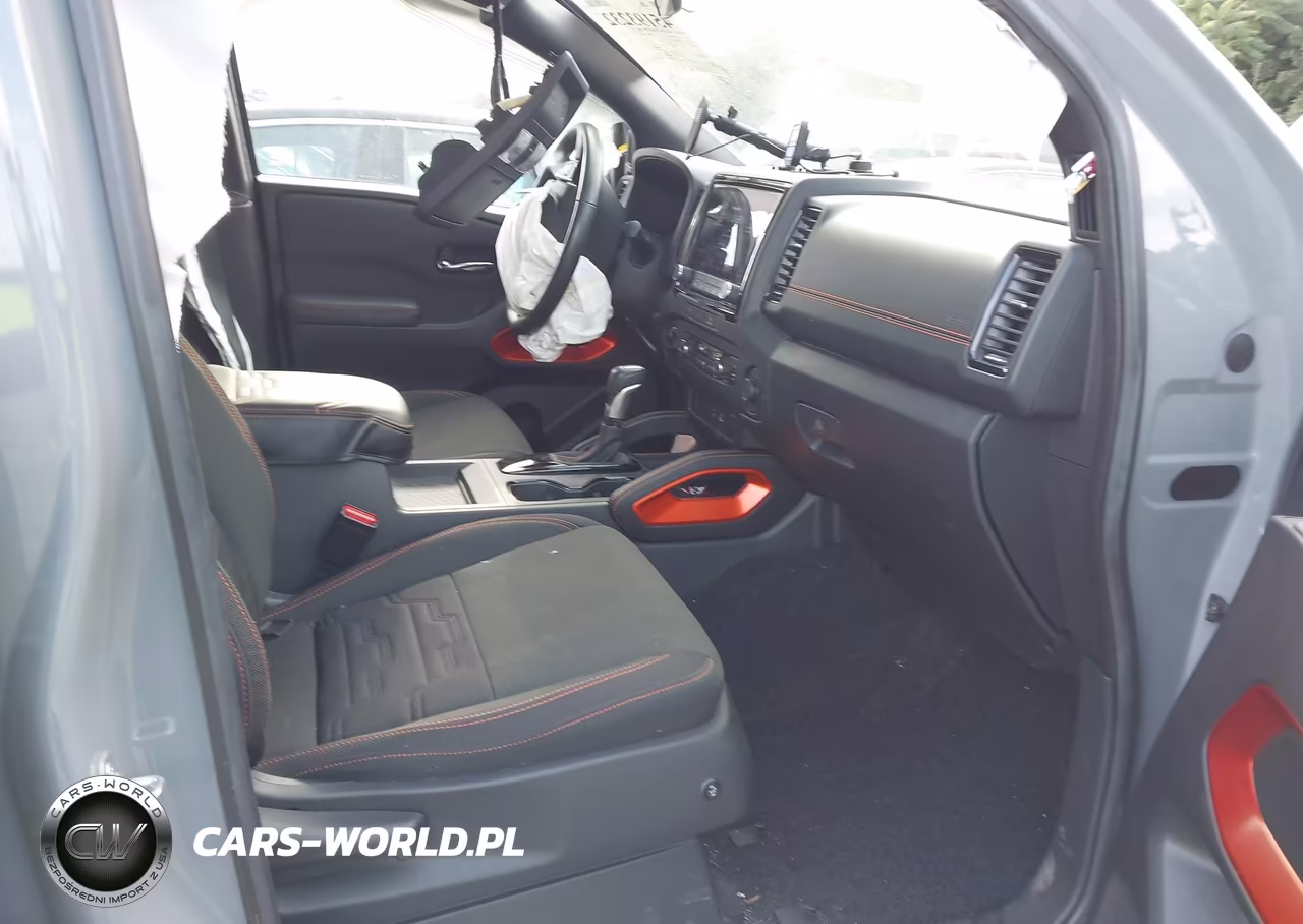 2024 Nissan Frontier Pro-4X 4X4 VIN:1N6ED1EKXRN649070 - 5