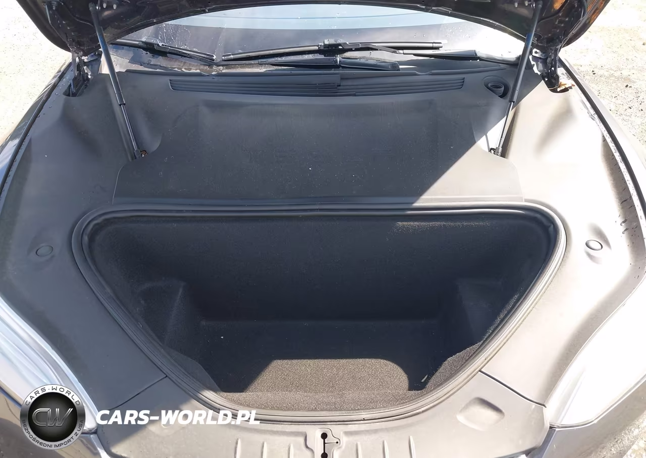 2020 Tesla Model S VIN:5YJSA1E24LF355068 - 10