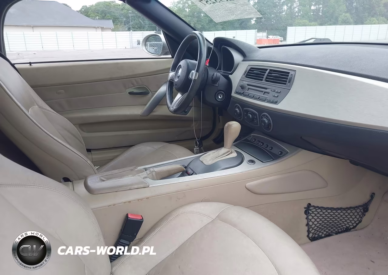 2004 BMW Z4 2.5I VIN:4USBT33534LS52462 - 5