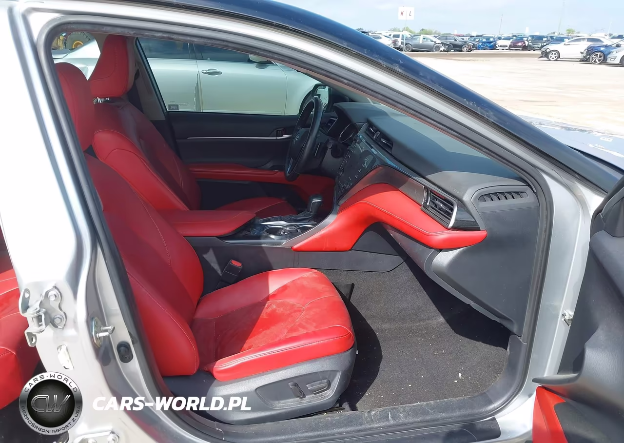 2019 Toyota Camry Xse VIN:4T1B61HK0KU282117 - 5