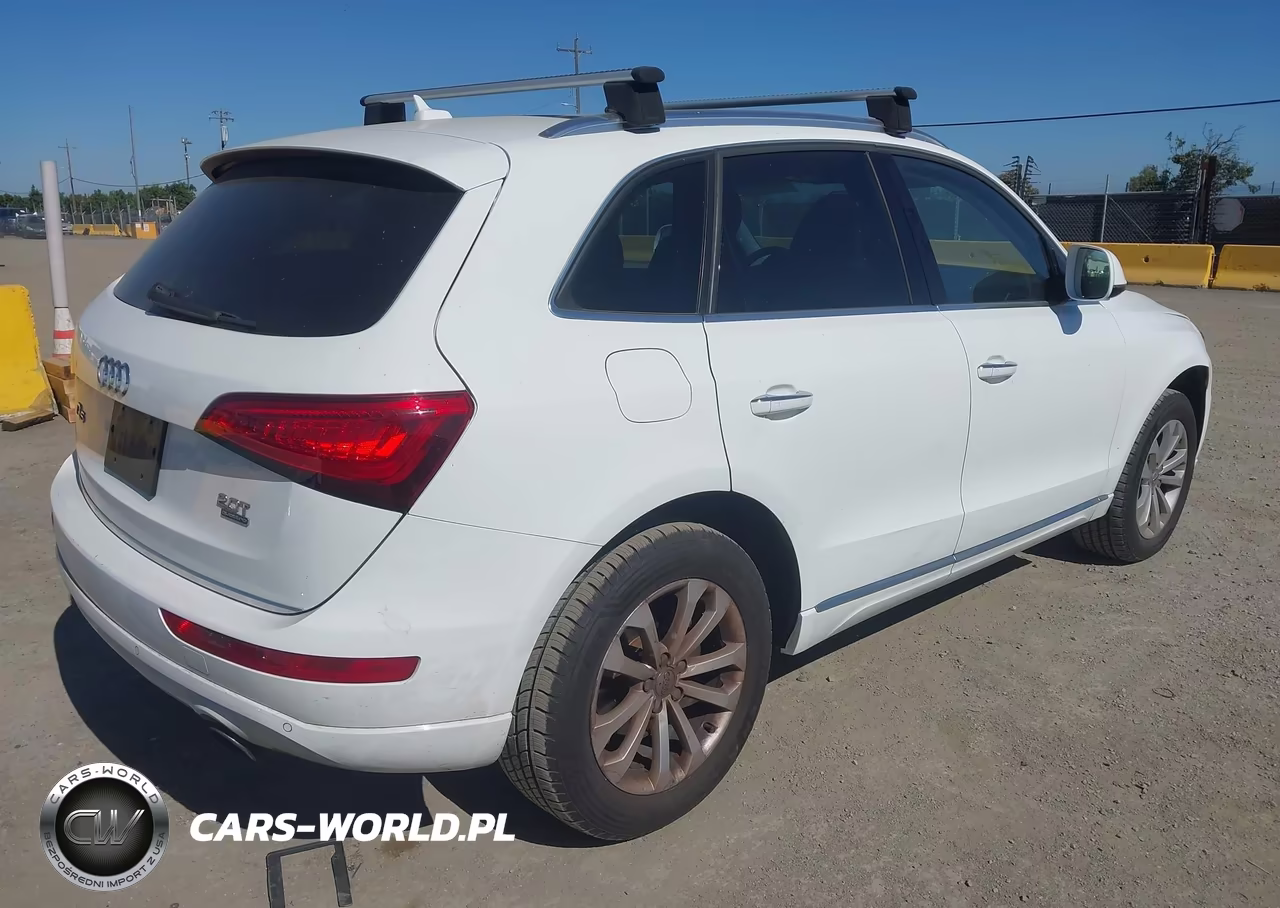 2015 Audi Q5 2.0T Premium VIN:WA1LFAFP5FA110478 - 4