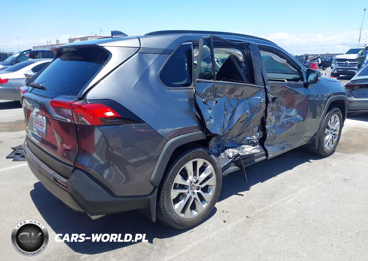 2021 Toyota Rav4 Xle Premium VIN:2T3C1RFV8MC136557 - 4