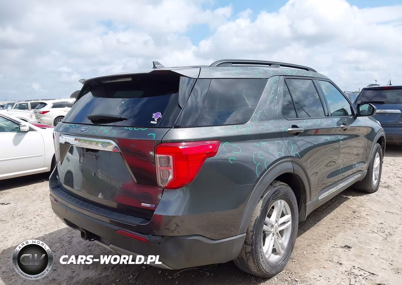 2020 Ford Explorer Xlt VIN:1FMSK8DH3LGB55277 - 4