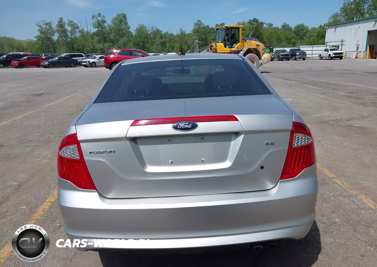2012 Ford Fusion Se VIN:3FAHP0HA4CR330889 - 16
