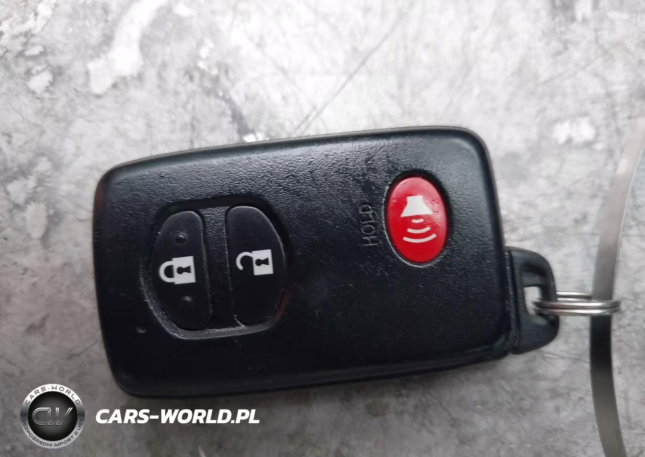 2011 Toyota Prius Two VIN:JTDKN3DU9B5342139 - 11
