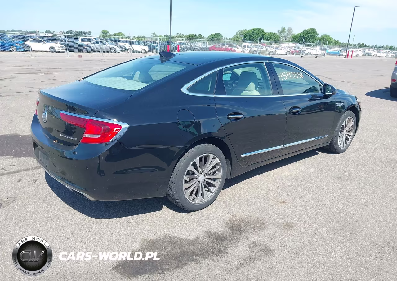2017 Buick Lacrosse Essence VIN:1G4ZP5SS5HU209054 - 4