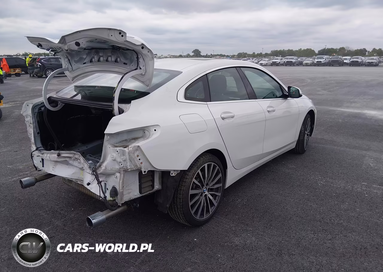 2021 BMW 228I Gran Coupe xDrive VIN:WBA73AK03M7G46218 - 4