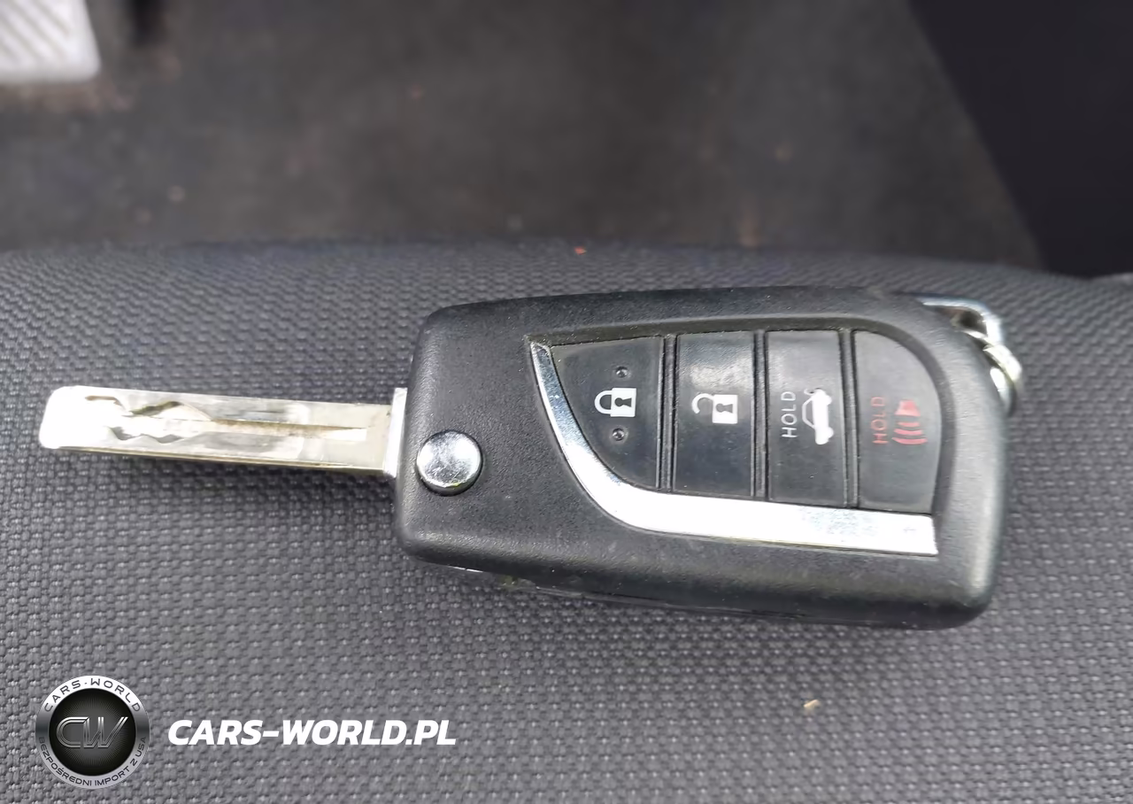 2023 Toyota Corolla Le VIN:JTDB4MEE4P3009107 - 11