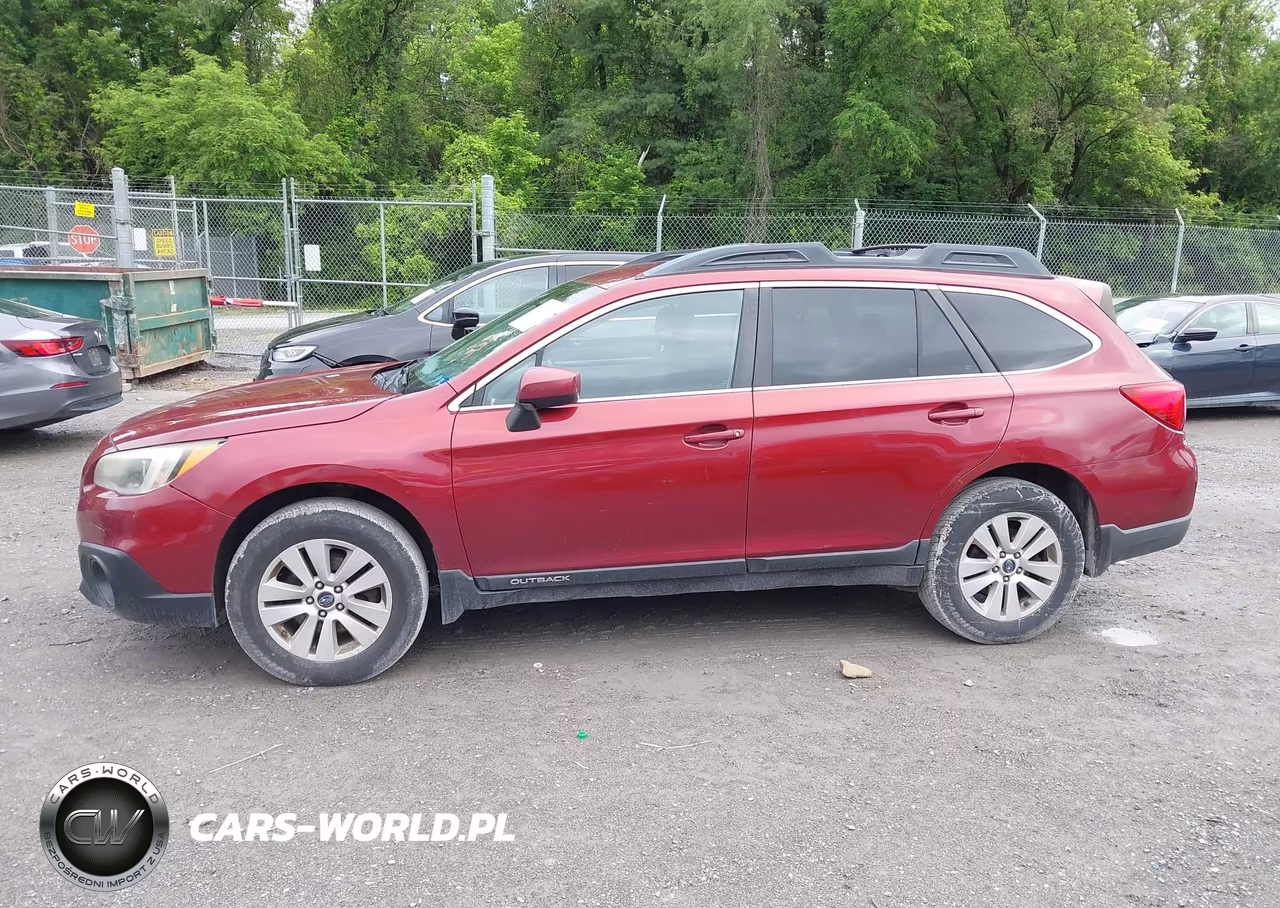 2015 Subaru Outback 2.5I Premium VIN:4S4BSBCC8F3246964 - 14