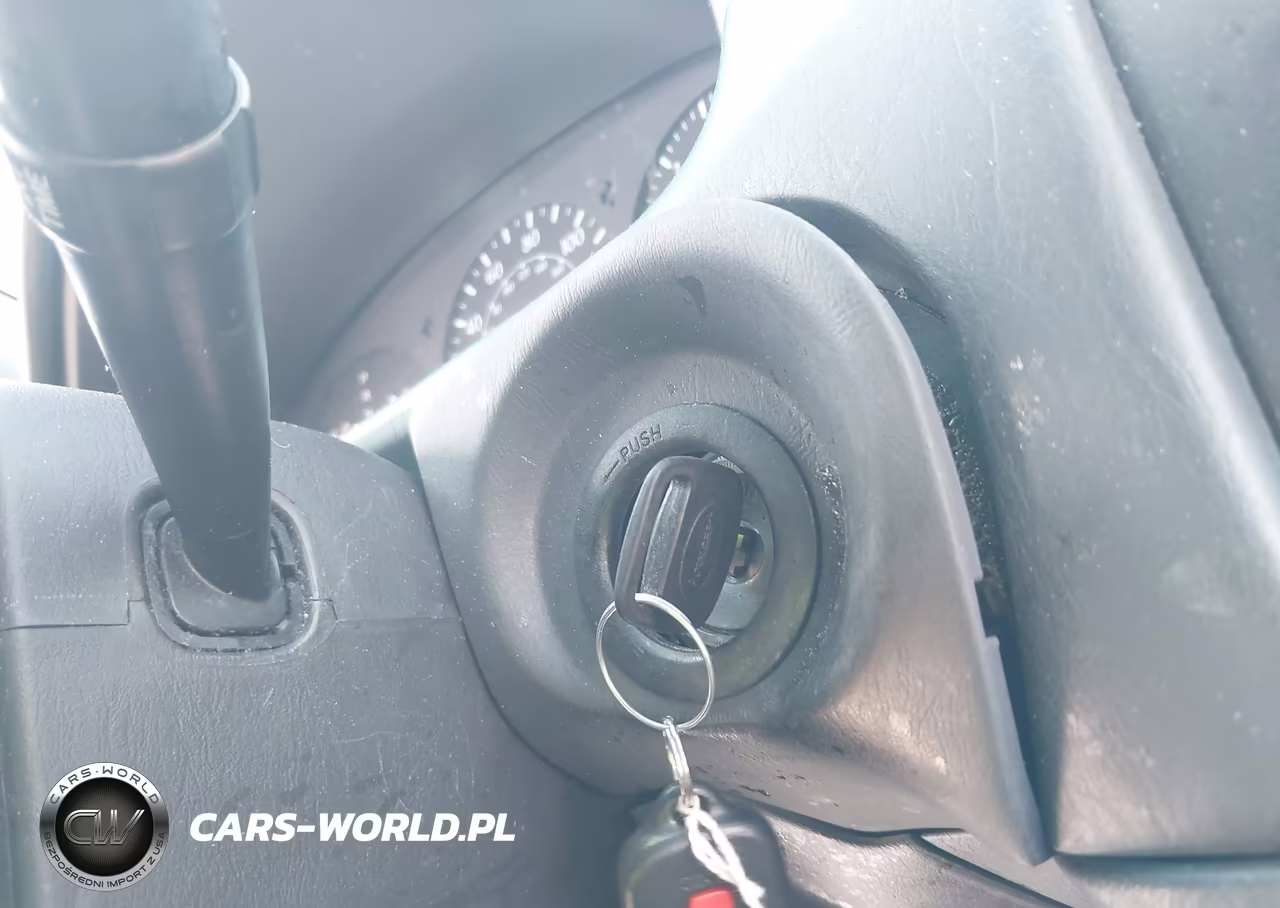 2002 Toyota Camry Solara Se VIN:2T1CE22P82C010630 - 11