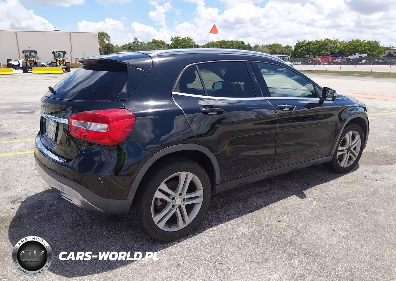 2015 Mercedes-Benz Gla 250 VIN:WDCTG4EB4FJ140303 - 4