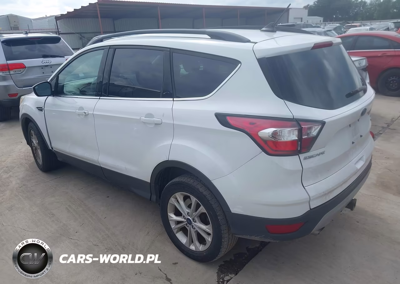 2018 Ford Escape Se VIN:1FMCU0GD9JUA75621 - 3